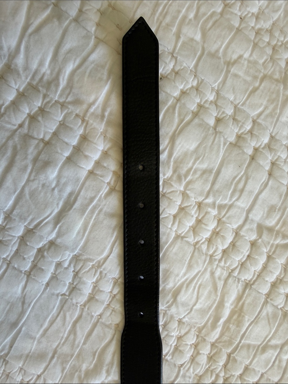 Chloe Black Leather Belt with Gold Bow - Picture 5 of 9
